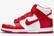 02 Dunk High SB University Red